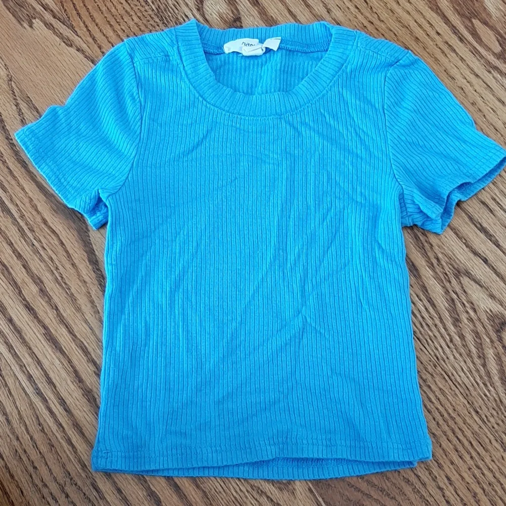 Hash tag tee - Picture 1 of 4